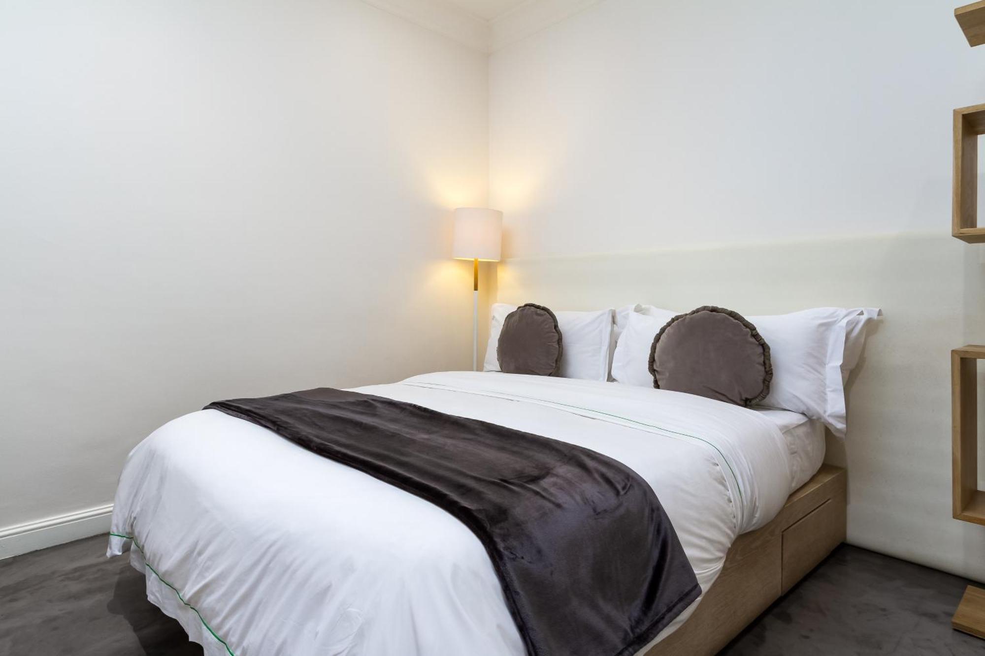 Cape Finest Located In De Waterkant 4*
